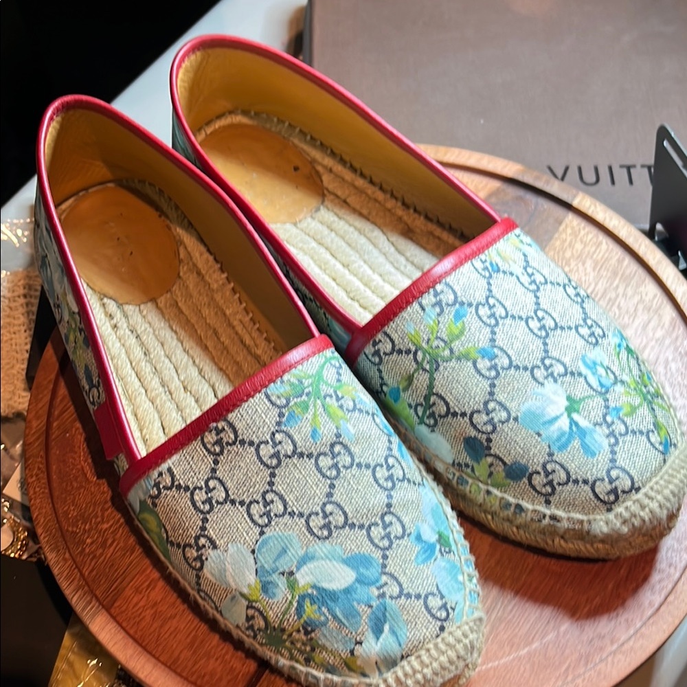 Gucci Blooms Espadrilles with Monogram Design Red and Blue